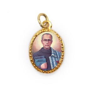 MD103312P10 - Medalha de Alumínio Oval Grande Dourada c/ 10un. São Maximiliano Maria Kolbe - 2X1,3cm 