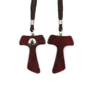 CC1483000 - Cordão c/ Tau de Madeira Resinado (M) - 42,5cm